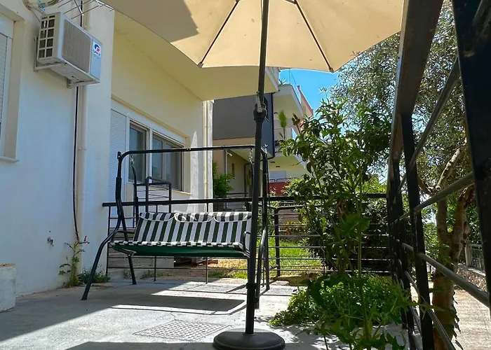 Kalamitsa Apartment By The Beach